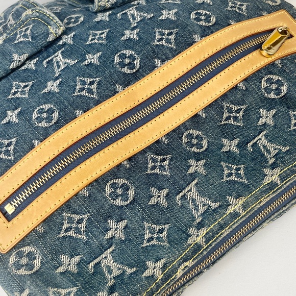 LOUIS VUITTON DENIM BAGGY GM SHOULDER BAG - Picture 6 of 13